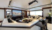 Main TV Room aboard superyacht Seanna by Benetti-001